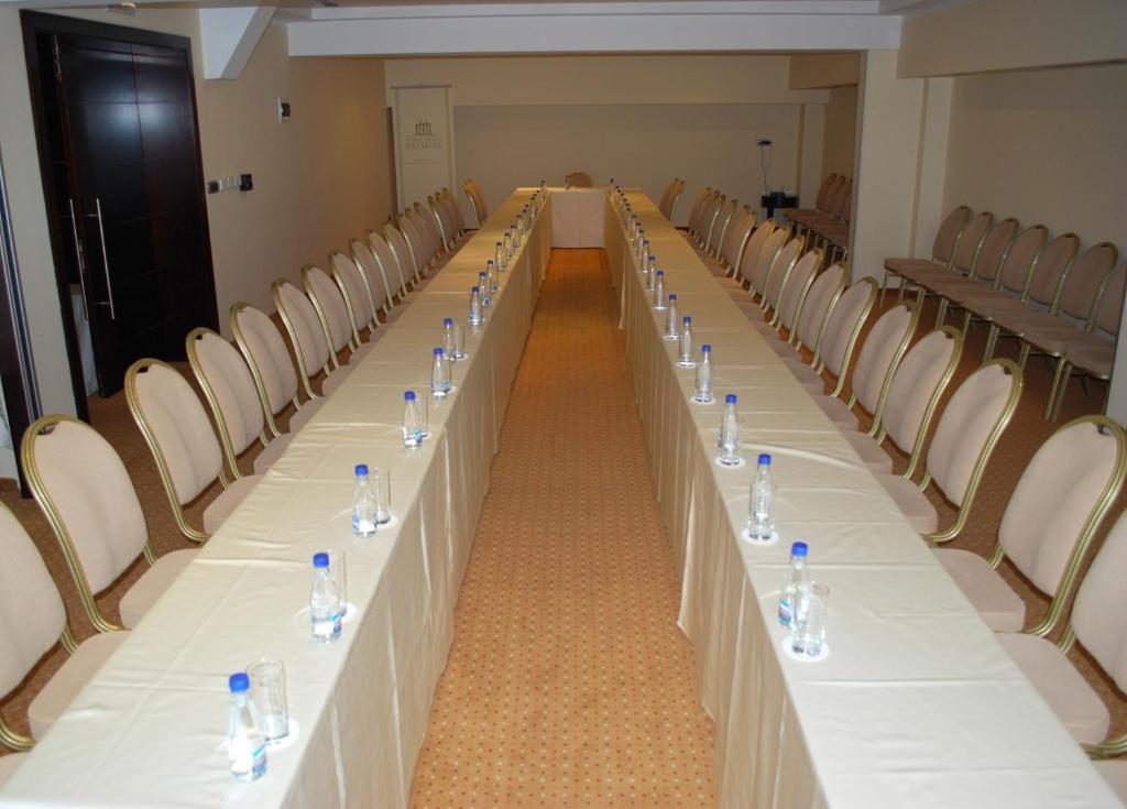 Aparthotel Premier Podgorica Obchodní fotografie